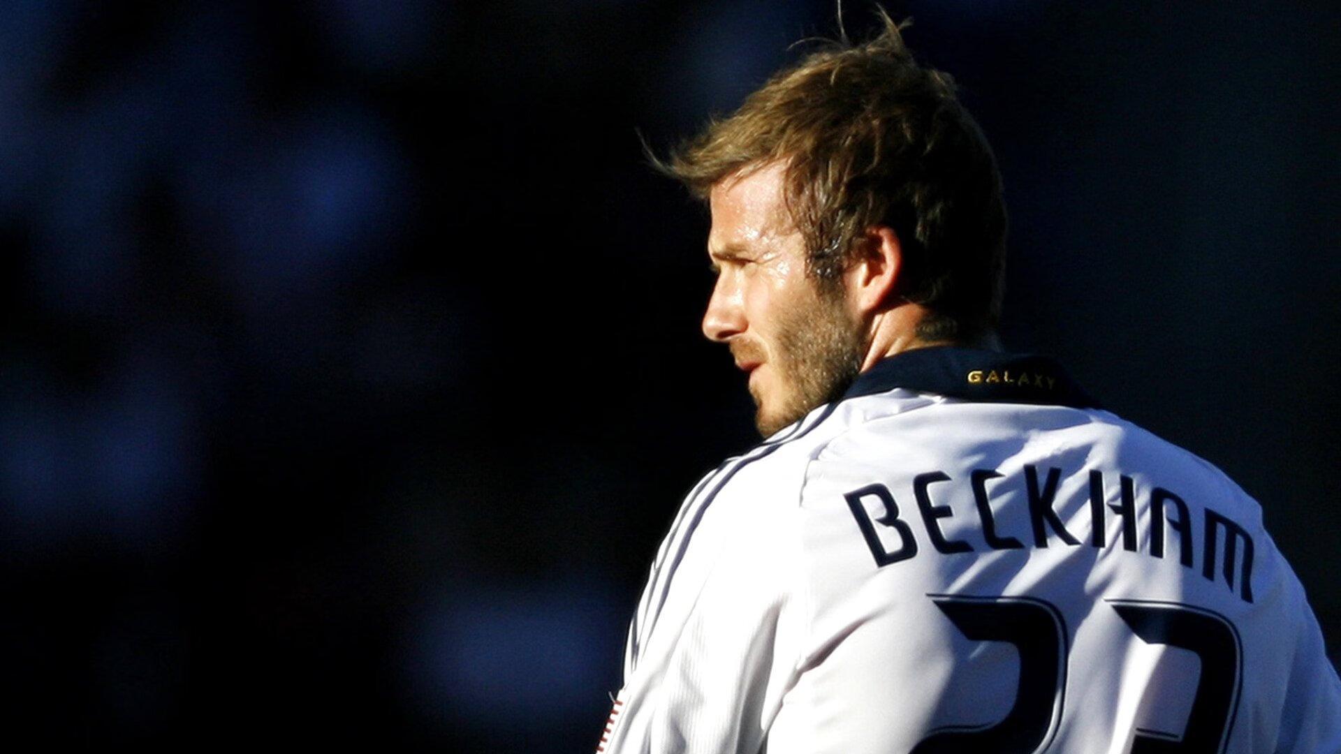 从面对面到背靠背，时光流转中，刘炜与姚明的篮球人生轨迹